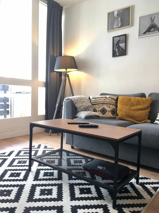 Airelles, Bel Appartement Cadre Naturel, Loggia Et Vue Montagne Font-Romeu-Odeillo-Via Ngoại thất bức ảnh